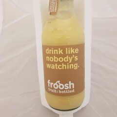 FROOSH Froosh ananassi-banaani-kookose smuuti 750ml