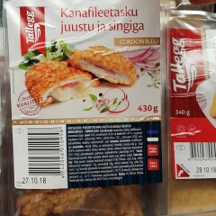 TALLEGG Küpsetatud kanafileetasku juustu ja singiga 430g