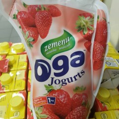 BALTAIS OGA Dzeramais jogurts Oga zemeņu 1kg