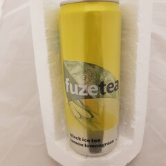 FUZE TEA Sidrunimaitseline sidrunheina ja musta tee ekstraktiga karboniseerimata teejook 330ml