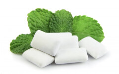 PURE WORLD Sugar-free mint-flavored chewing gum with sweeteners 14g