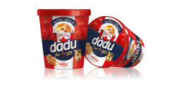 DADU DADU Canadian Maple sap flavoured cream ice cream with caramelized walnuts and maple sap flavour filling 400ml