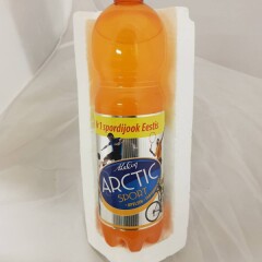 ARCTIC SPORT Isotooniline apelsinimaitseline spordijook suhkru ja magusainetega 0,75l