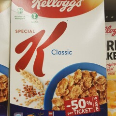 KELLOGG´S Krõbedad riisi-, täisteranisu- ja odrahelbed 375g