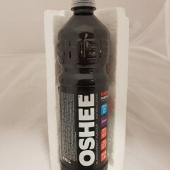 OSHEE Mustasõstramaitseiline gaseeritmata isotoopiline spordijook 750ml