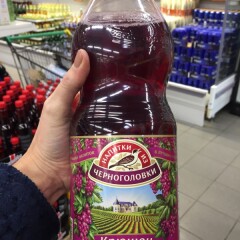 JOOGID TŠERNOGOLOVKAST Alkoholivaba tugevalt karboniseeritud jook ''Krüšon'' 200cl