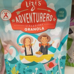 LIZI'S ADVENTURERS Maasika Granola 400g