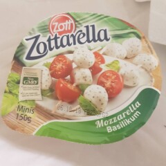 ZOTT Mozzarella Zottarella Mini basiilikuga 150g