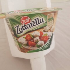 ZOTT Siers ZOTARELLA MINIS ar baziliku 150g